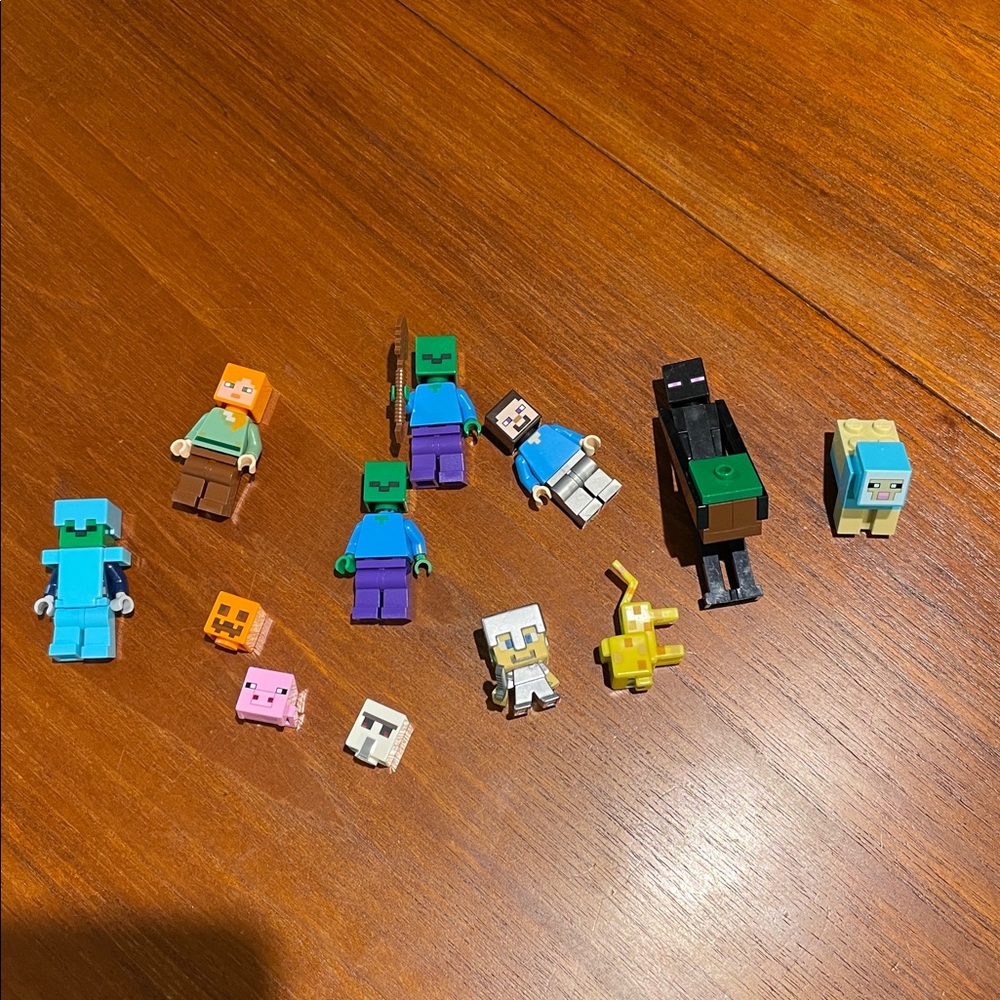 Lego Minecraft minifigures and assorted toys including Enderman